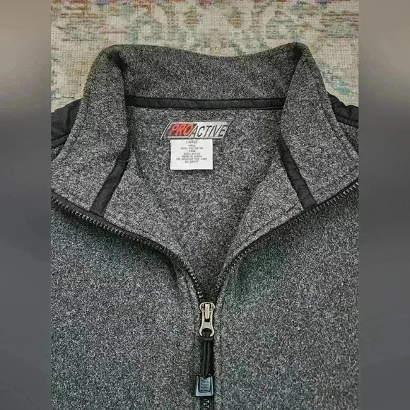 ProActive Men Heather Grey Full Zip Up Hidden Pocket Durable Outdoor Vest, sz LG - Picture 6 of 9